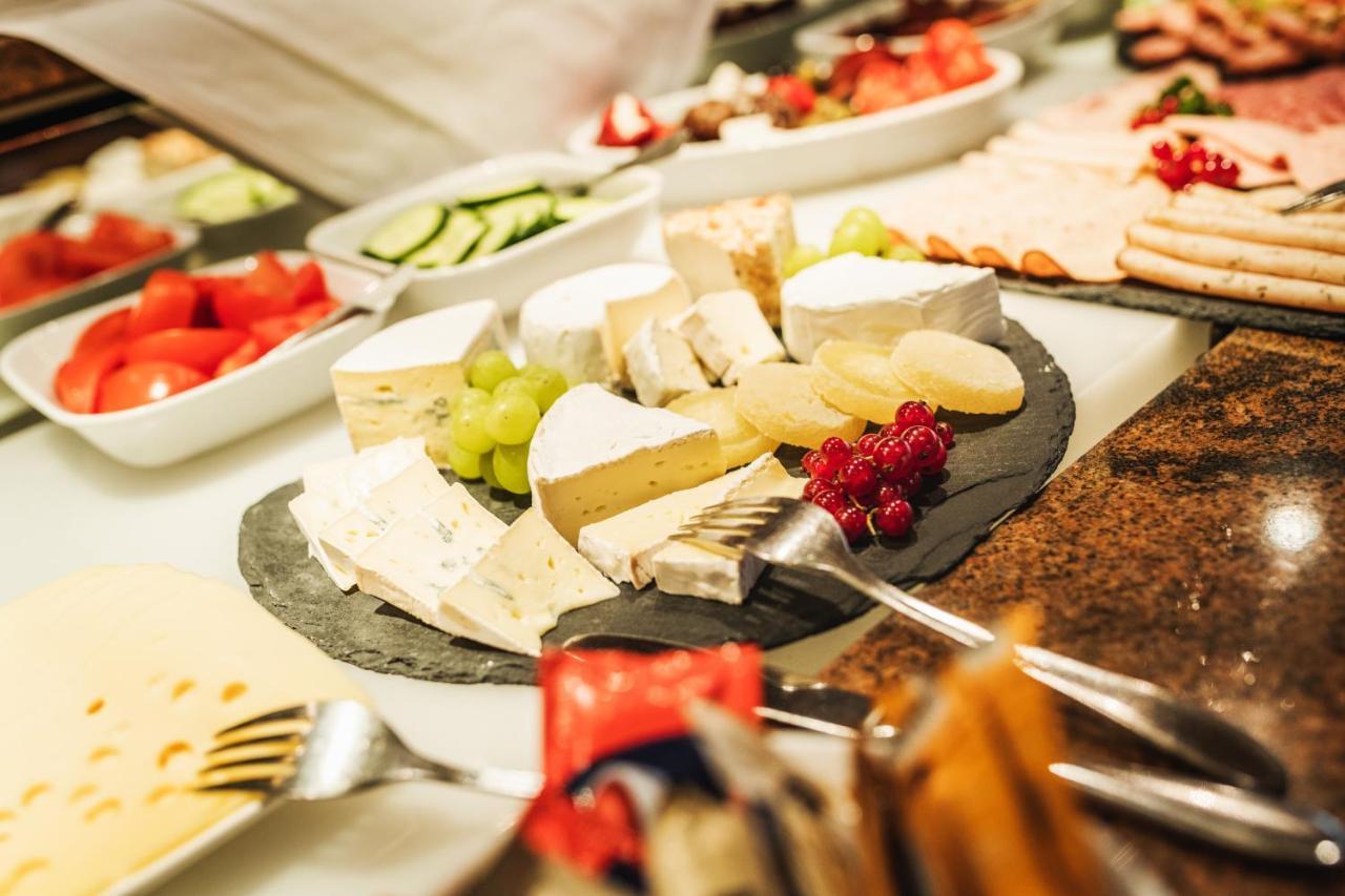 Landhotel Alte Aue 알테나우 외부 사진